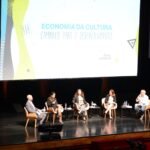 Caminhos para o desenvolvimento (3)